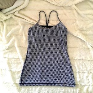 LULU LEMON POWER Y TANK